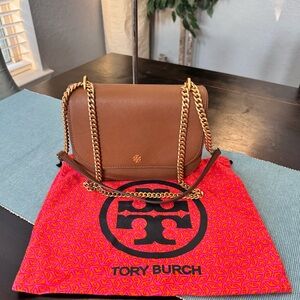 Tory Burch Emerson East-West adjustable shoulder bag